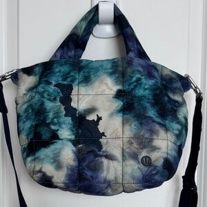 Lululemon Quilted Grid Crossbody Bag